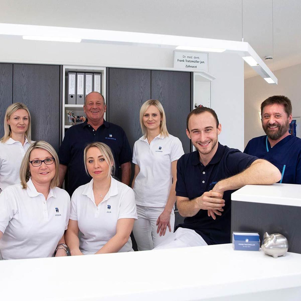 Dr. Med. Dent. Frank Tratzmüller Team
